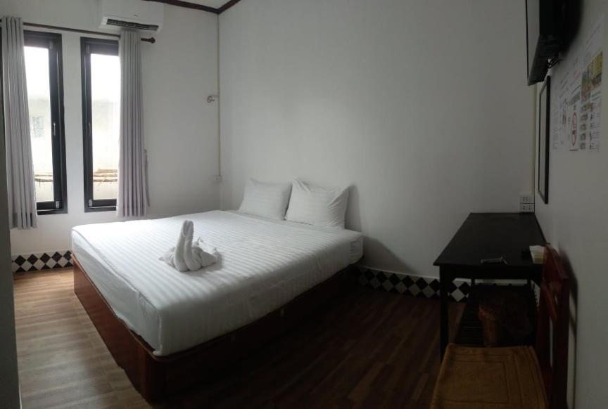 Sd View Hotel Vang Vieng Exterior photo
