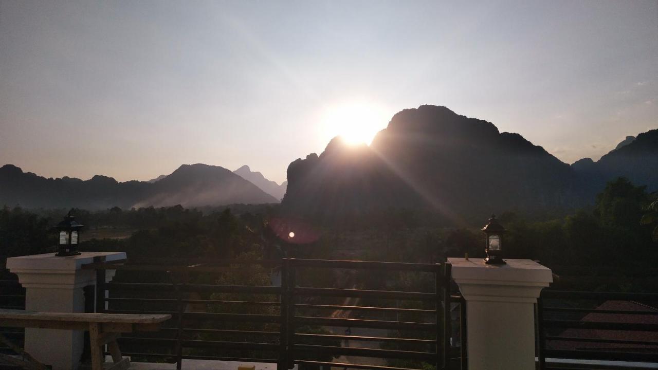 Sd View Hotel Vang Vieng Exterior photo